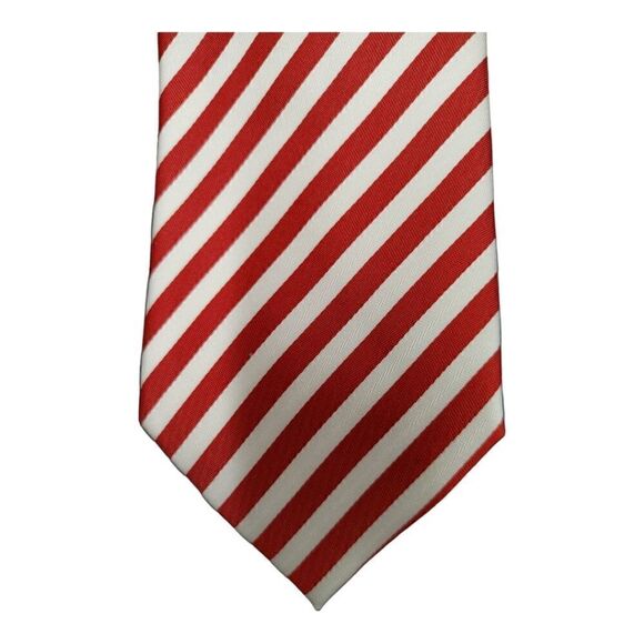 MEN'S ST. PATRICK RED/WHITE THIN DIAGONAL STRIPE TIE & POCKET SQUARE SET. - Picture 2 of 4